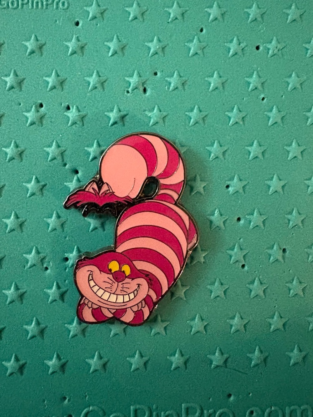Cheshire Cat Loungefly Pin